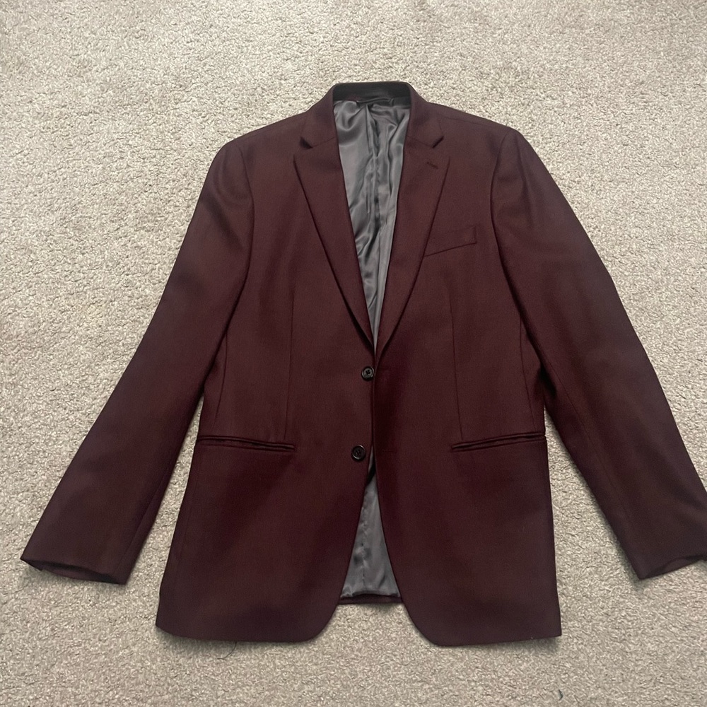 Ralph Lauren Men’s Blazer. Color: Burgundy Size: 40L